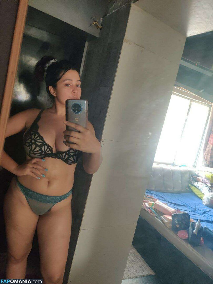 Rimpi31 / Sneha Karmakar Nu OnlyFans  Photo fuitée #3