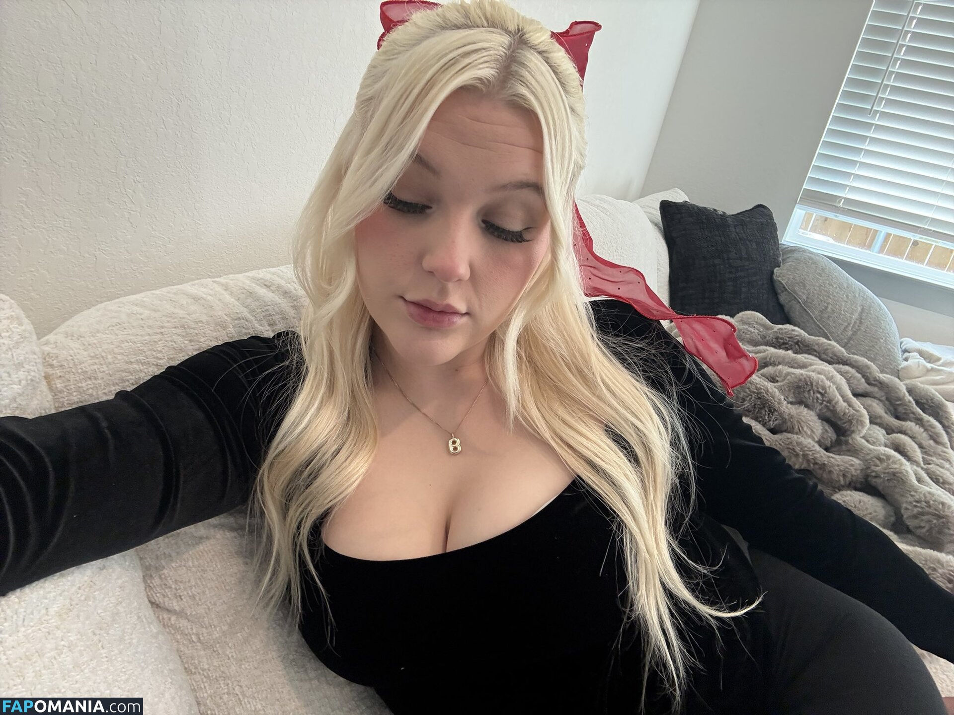 SnowBunnyBby / SnowBunny_Bby / https: / snowbunnybabby Nu OnlyFans  Photo fuitée #4