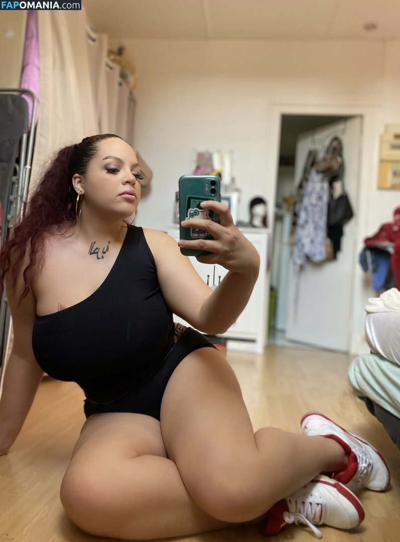 ldjezeriaa / socuurly / socuurvy Nu OnlyFans  Photo fuitée #36
