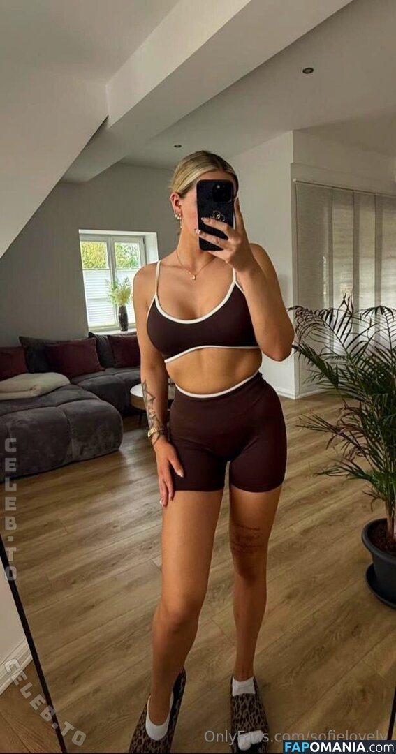 Sofielovely Nu OnlyFans  Photo fuitée #8