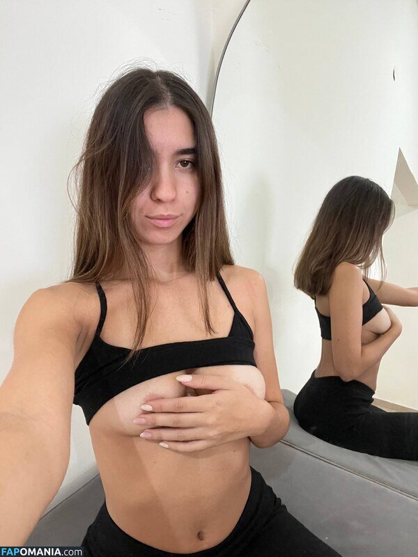 Sofihache Nu OnlyFans  Photo fuitée #9