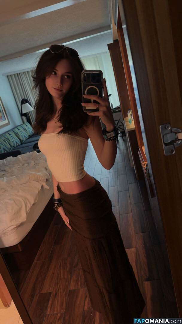 Soggyalien22 Nu OnlyFans  Photo fuitée #9