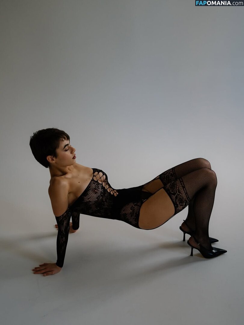 Solomia Maievska / Solomia_Maievska / miamaievska Nu OnlyFans  Photo fuitée #140