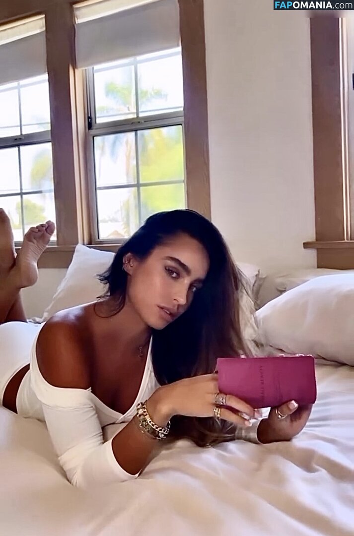 Sommer Ray / sommer-ray / sommerray Nu OnlyFans  Photo fuitée #69