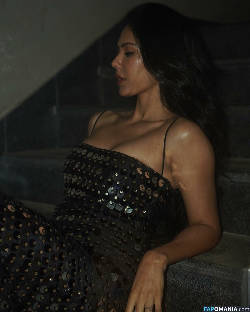 Sonam Bajwa / bajwasonam / sonambajwa Nu OnlyFans  Photo fuitée #18