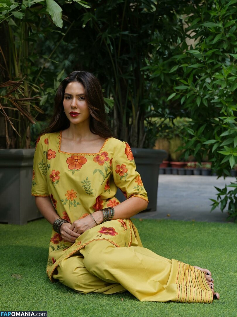 Sonam Bajwa / bajwasonam / sonambajwa Nu OnlyFans  Photo fuitée #32