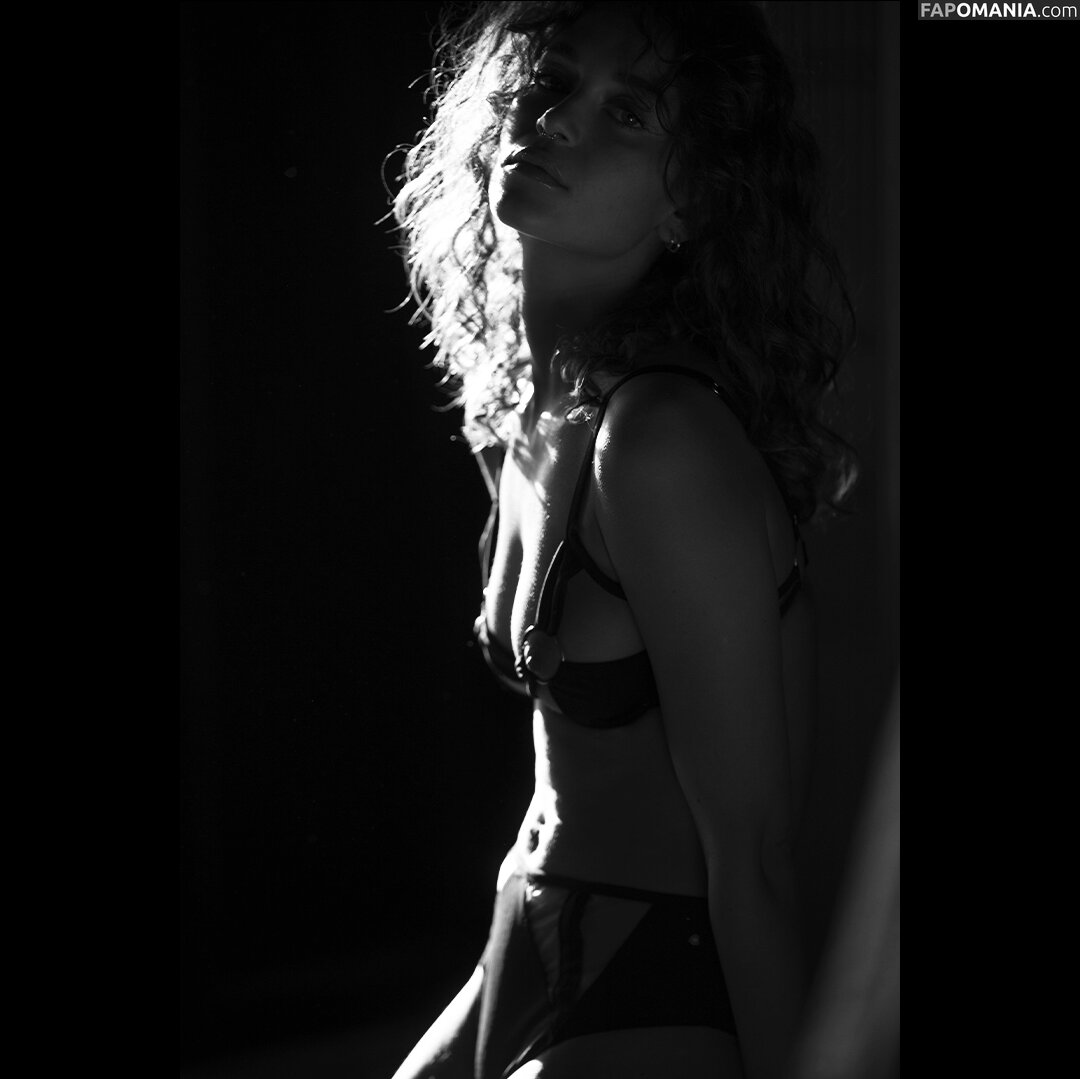 Sonny Sun / sonny_sun_ / sonnys.1020 / sunnysunrayss Nu OnlyFans  Photo fuitée #22