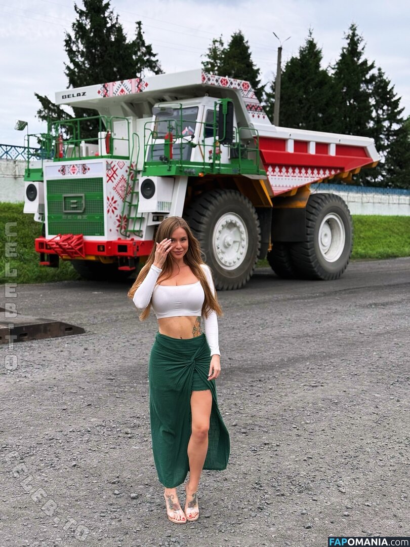Sonya Temnikova / sonyatemnikova Nu OnlyFans  Photo fuitée #472