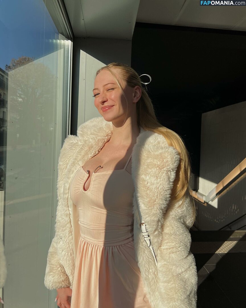 BrandArmy / Sophia Diamond / Sophiadiamond Nu OnlyFans  Photo fuitée #856