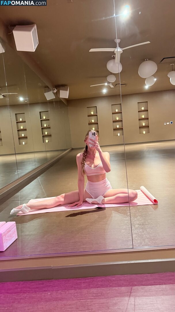 BrandArmy / Sophia Diamond / Sophiadiamond Nu OnlyFans  Photo fuitée #2277