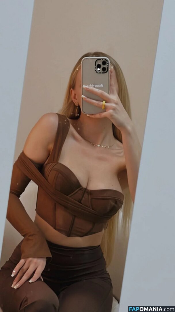 BrandArmy / Sophia Diamond / Sophiadiamond Nu OnlyFans  Photo fuitée #2295