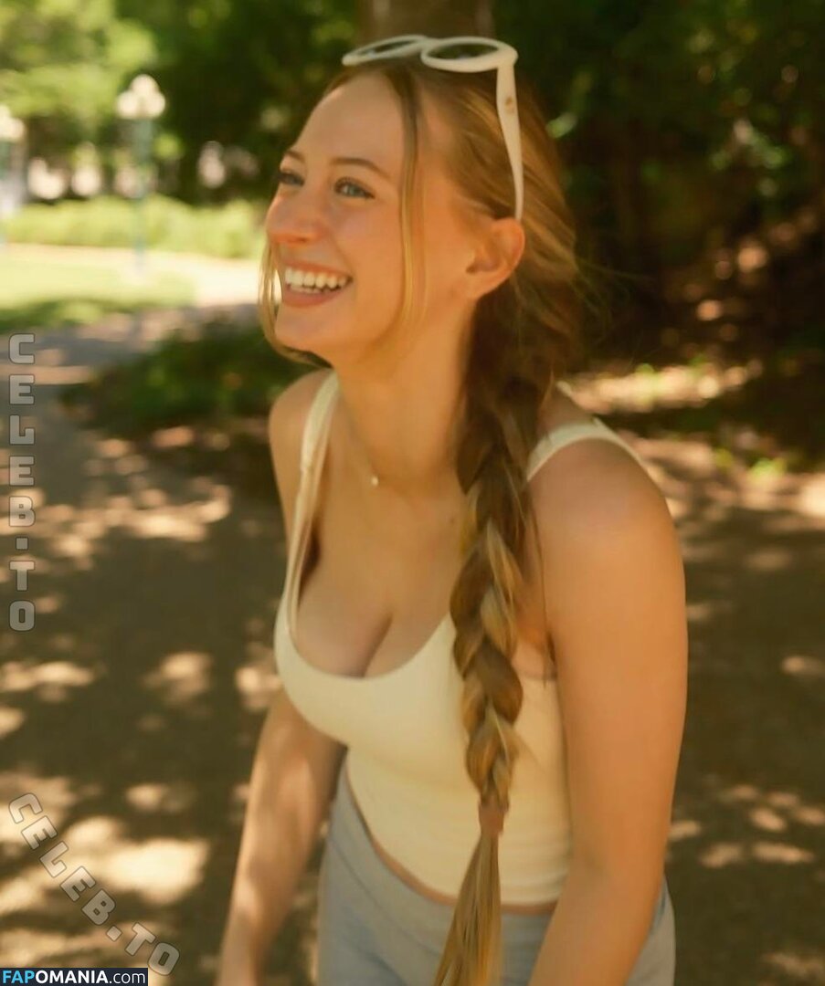 BrandArmy / Sophia Diamond / sophiadiamond / sophie.diamond Nu OnlyFans  Photo fuitée #2312