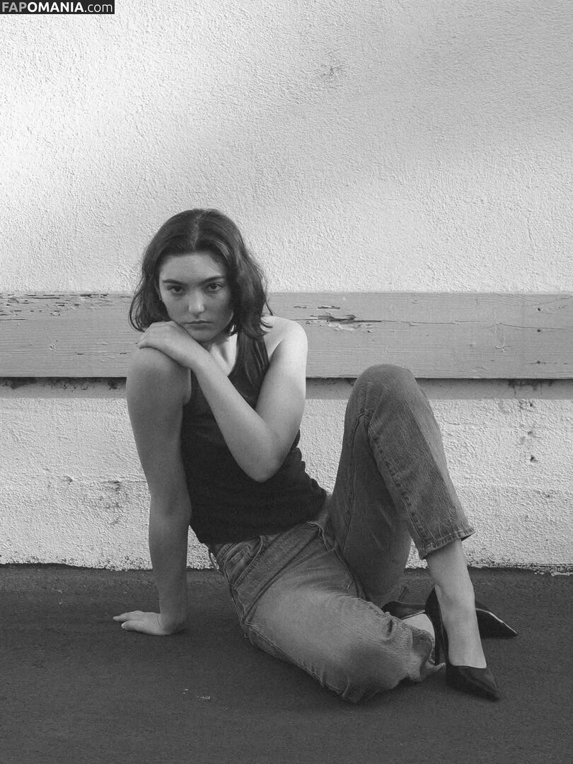 Sophia Woodward / thesophiawoodward Nu OnlyFans  Photo fuitée #20