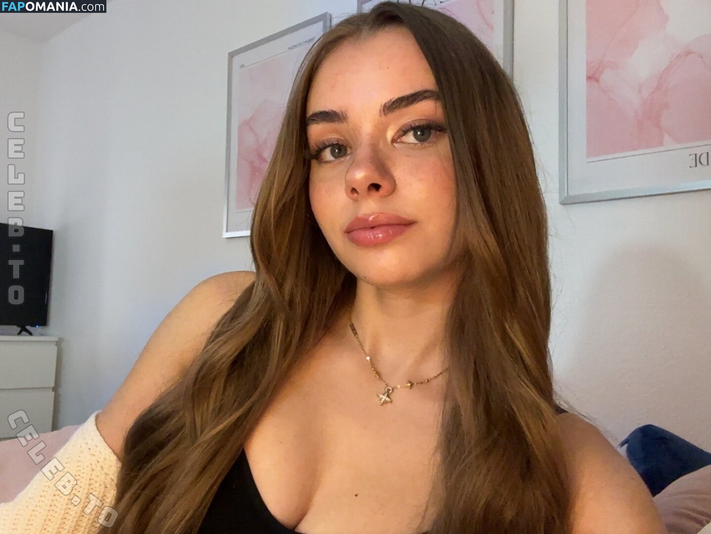 Sophia_xs / _sophia_xs_ / https: / sophiaxs3 Nu OnlyFans  Photo fuitée #1
