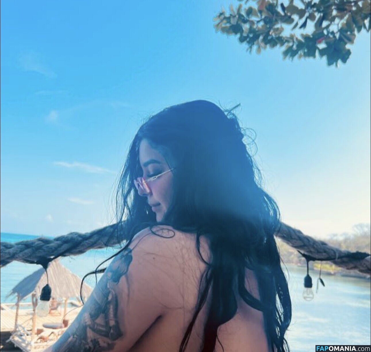 sophiabonner Nu OnlyFans  Photo fuitée #1