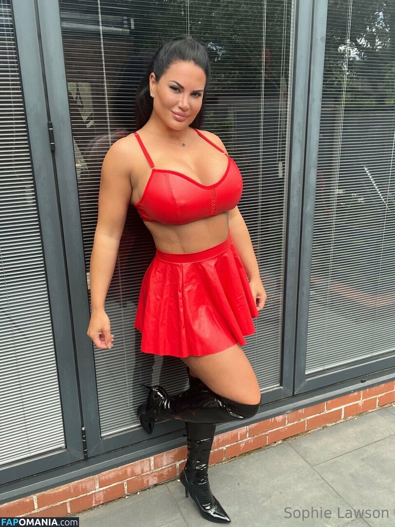 Perv-mom / Sophie Lawson / StepMother / stepmother_x Nu OnlyFans  Photo fuitée #378