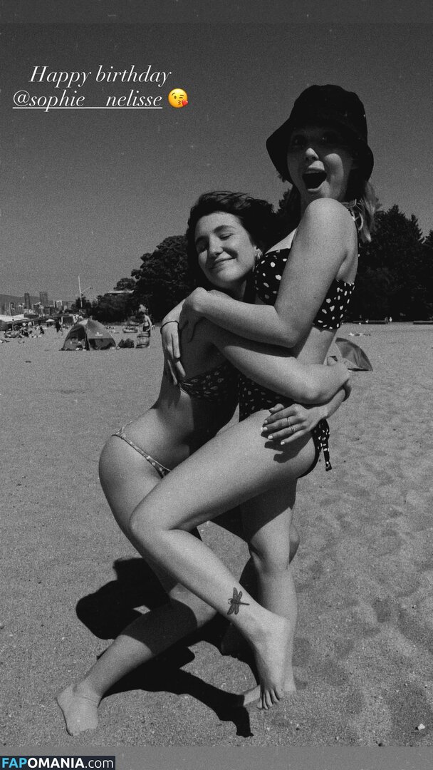 Sophie Nélisse / sophie__nelisse Nu OnlyFans  Photo fuitée #3