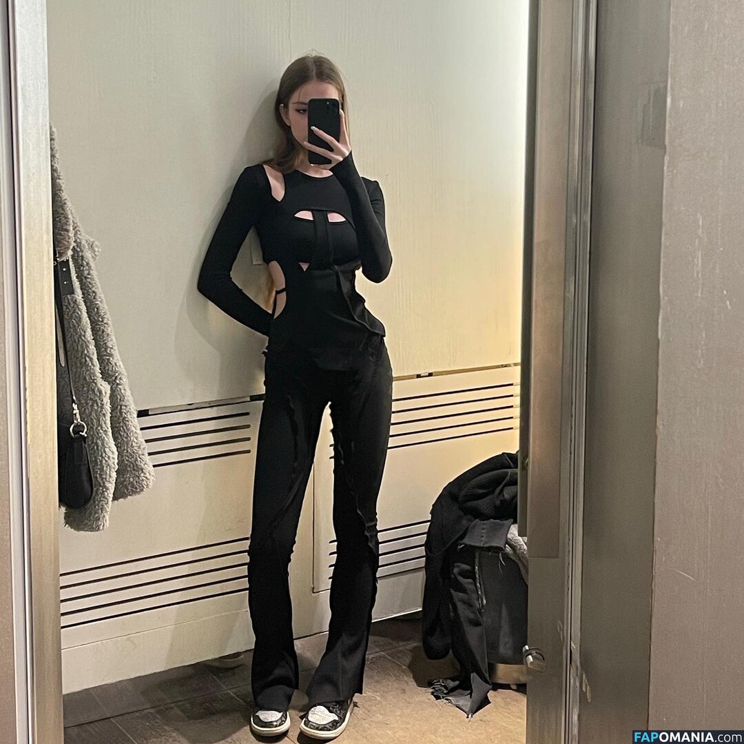 nesosihue / sosihue Nu OnlyFans  Photo fuitée #12