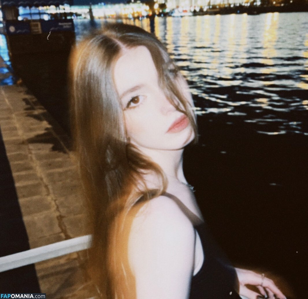 nesosihue / sosihue Nu OnlyFans  Photo fuitée #14