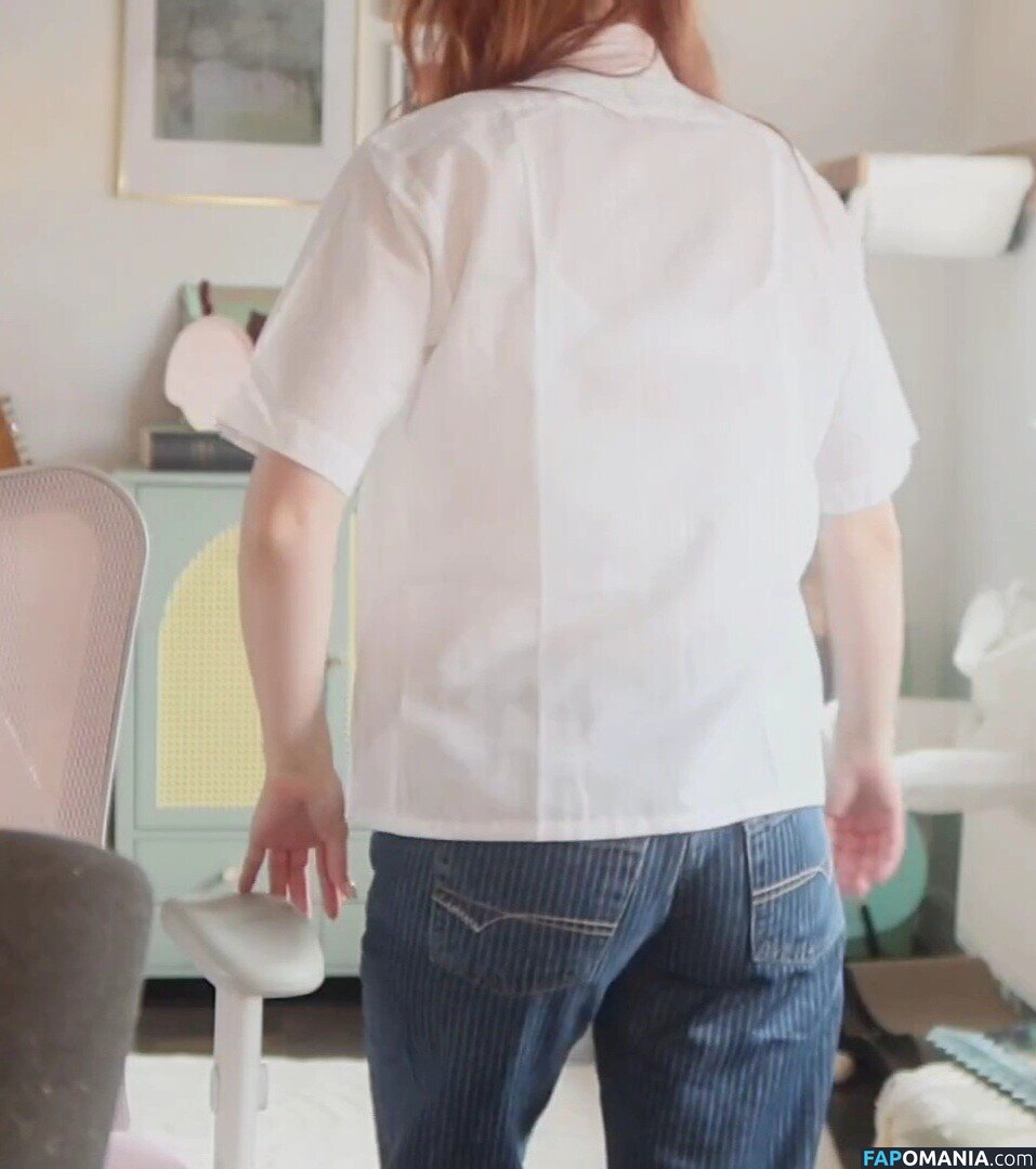 Soupforeloise / help Nu OnlyFans  Photo fuitée #49