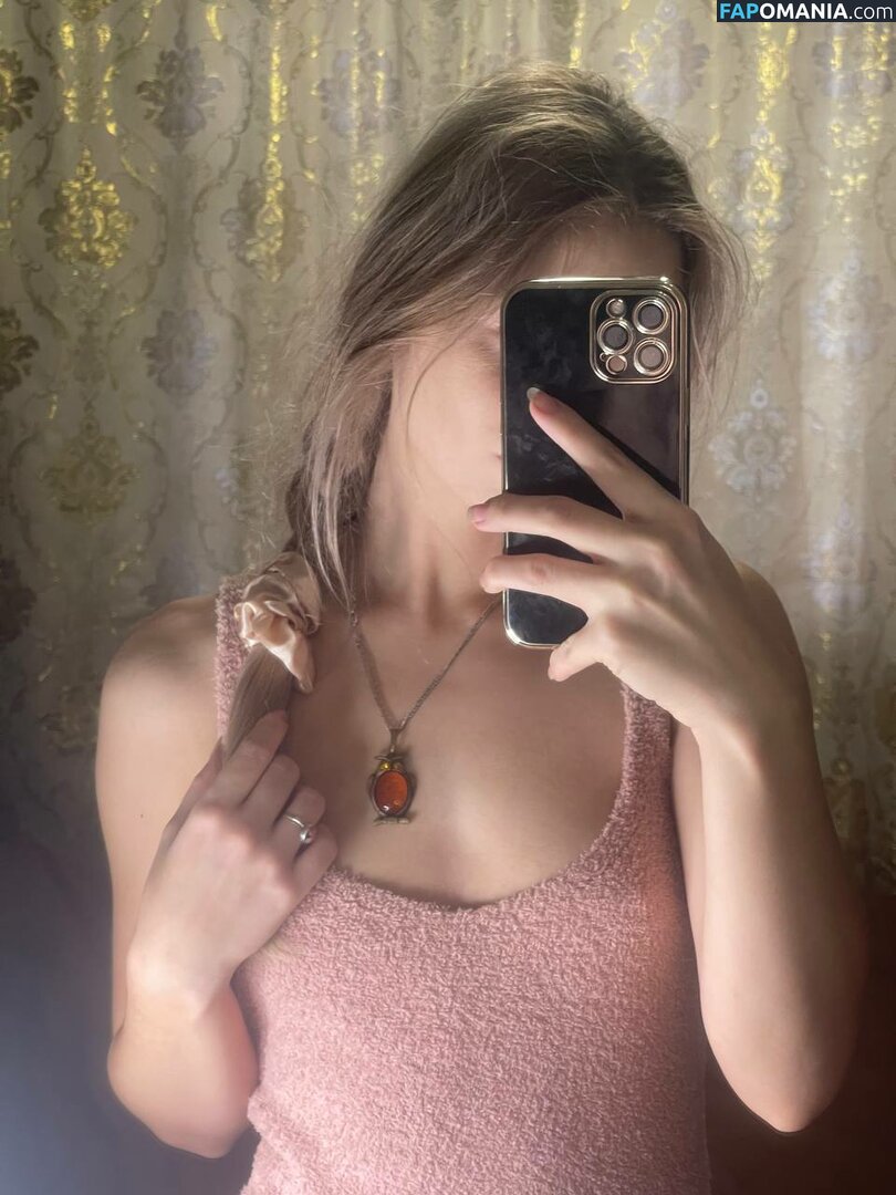 Sowa Valeri / sowa.valeri / sowavaleri / valeriyafansj Nu OnlyFans  Photo fuitée #151