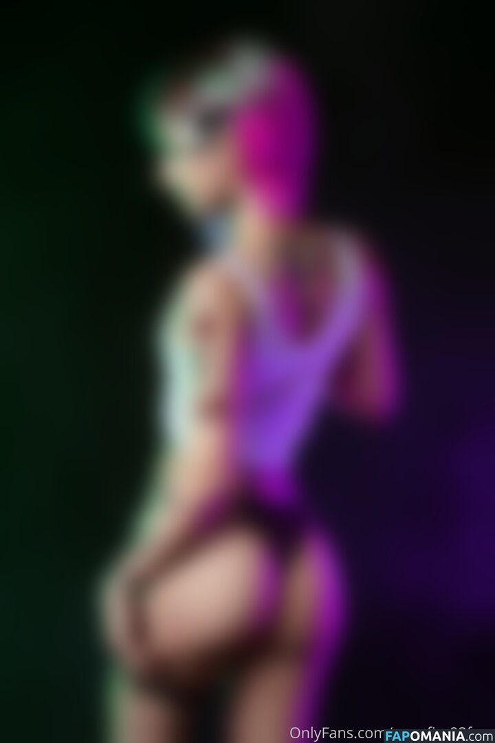 93feetofsmoke / sponfire93free Nu OnlyFans  Photo fuitée #10