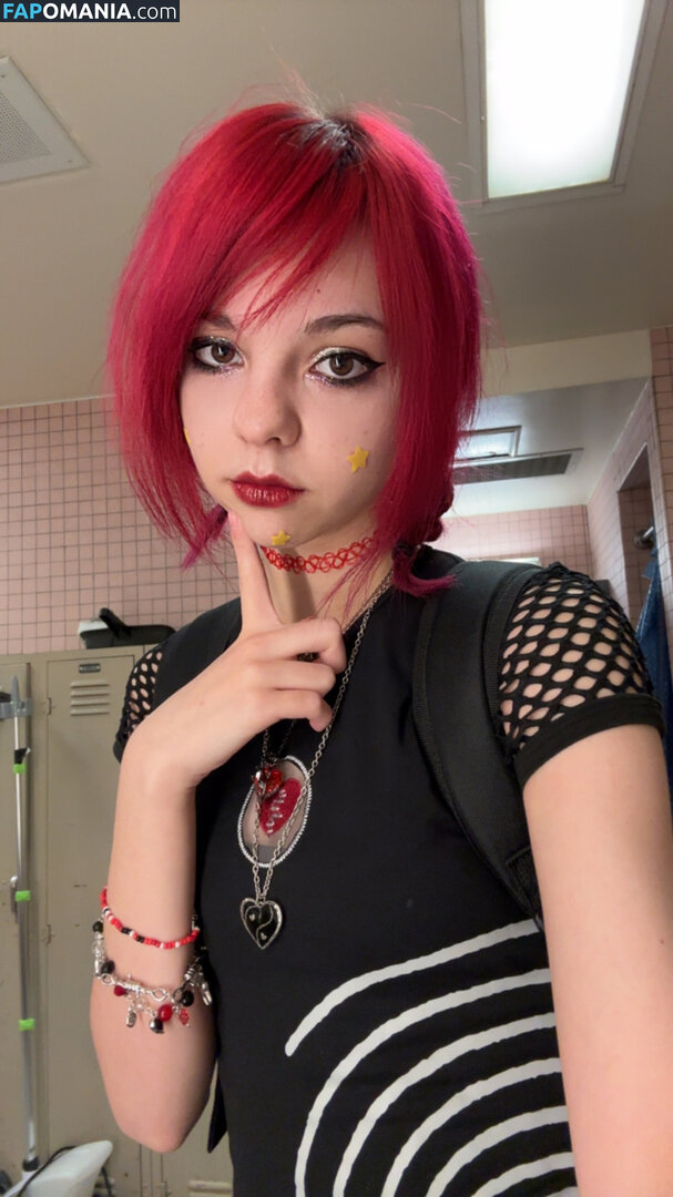 Stardustcos / arienedev / stardustpov Nu OnlyFans  Photo fuitée #87