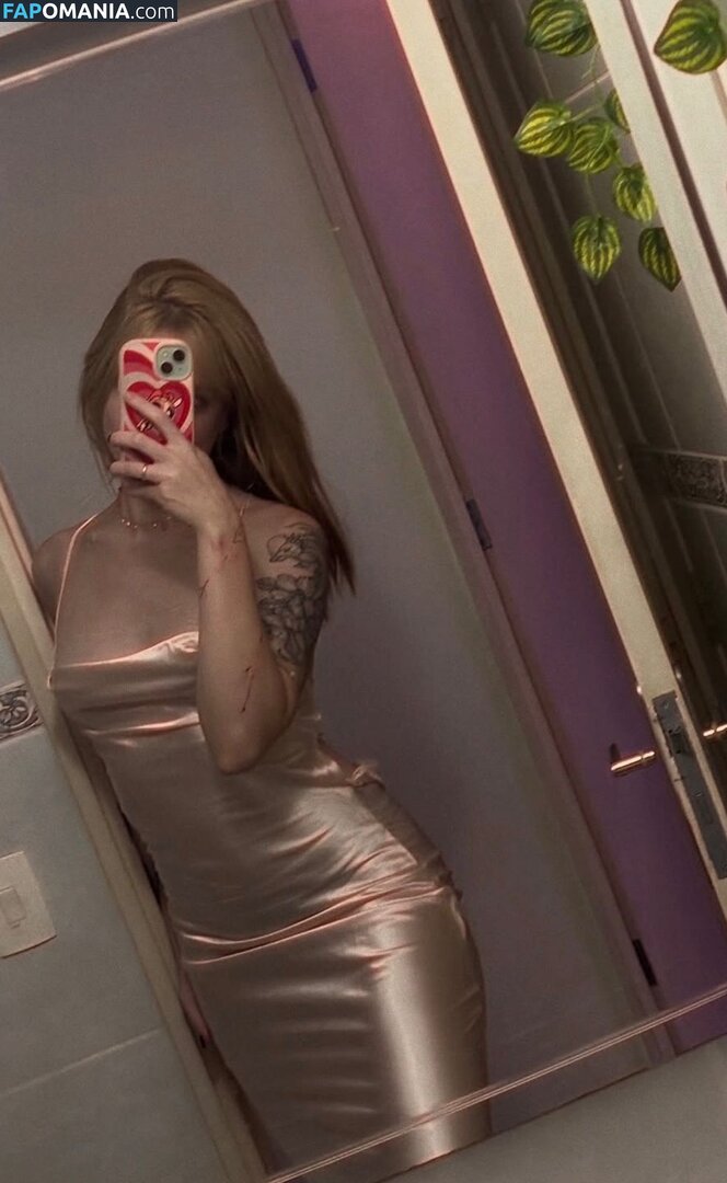 Steph Vieira Vieira_Steph / https: / steph_vieira / vieira_steph Nu OnlyFans  Photo fuitée #2