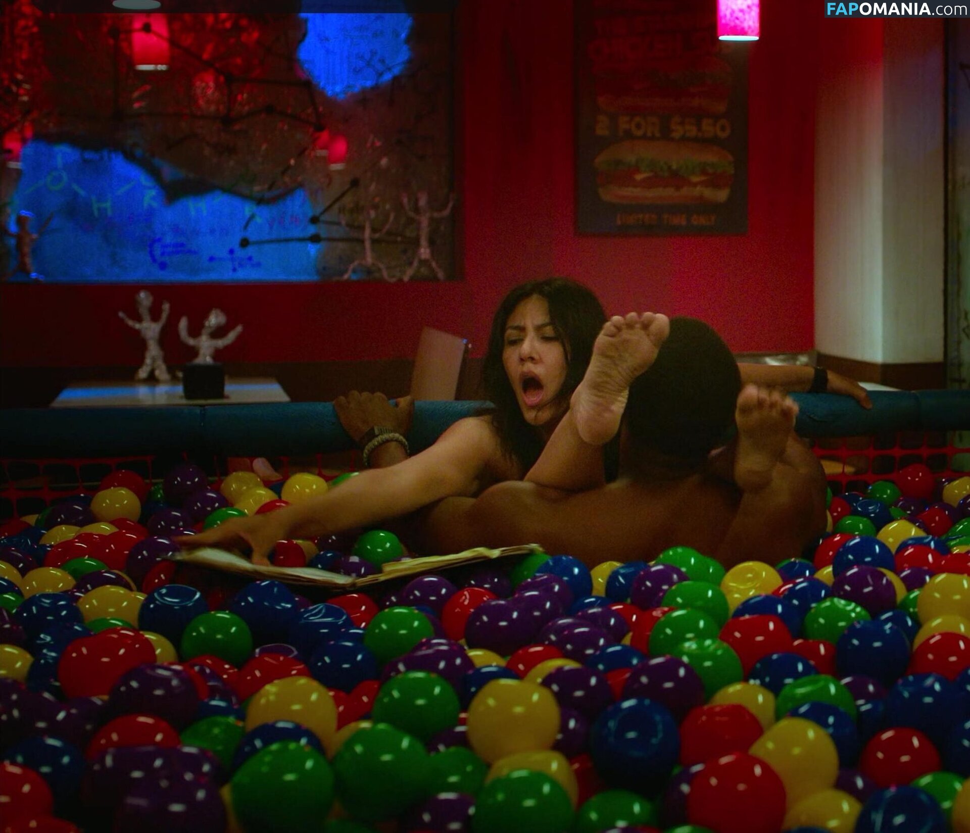 Rosa Diaz Brooklyn Nine-Nine / Stephanie Beatriz / stephaniebeatriz Nu OnlyFans  Photo fuitée #85
