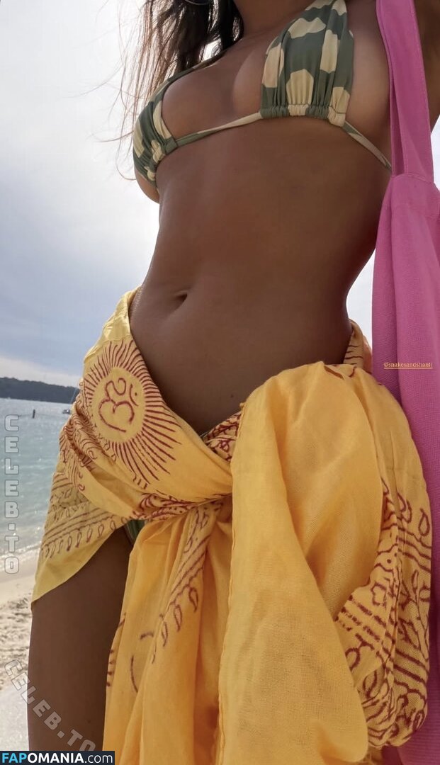 Stephanie Mandich / stephmandich Nu OnlyFans  Photo fuitée #2