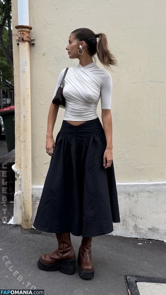 Stephanie Mandich / stephmandich Nu OnlyFans  Photo fuitée #8