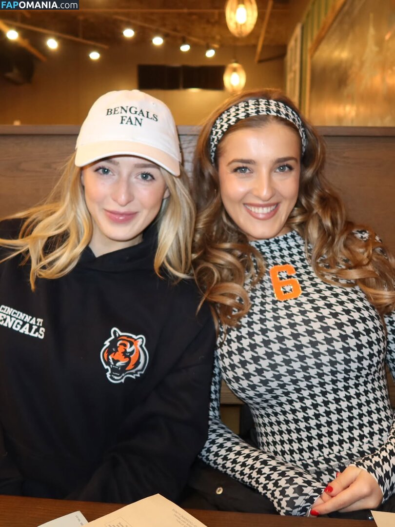 Stephanie Niles / https: / nileees Nu OnlyFans  Photo fuitée #16