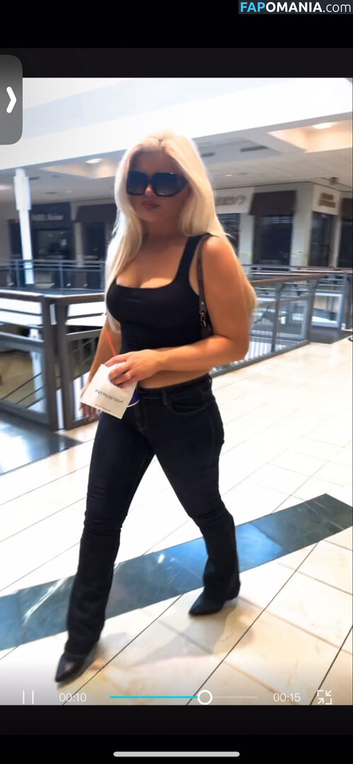 Carmen Lately / Stephanie Sampson / Stephy Vlogs / carmenlattemua / stephycarmen Nu OnlyFans  Photo fuitée #25