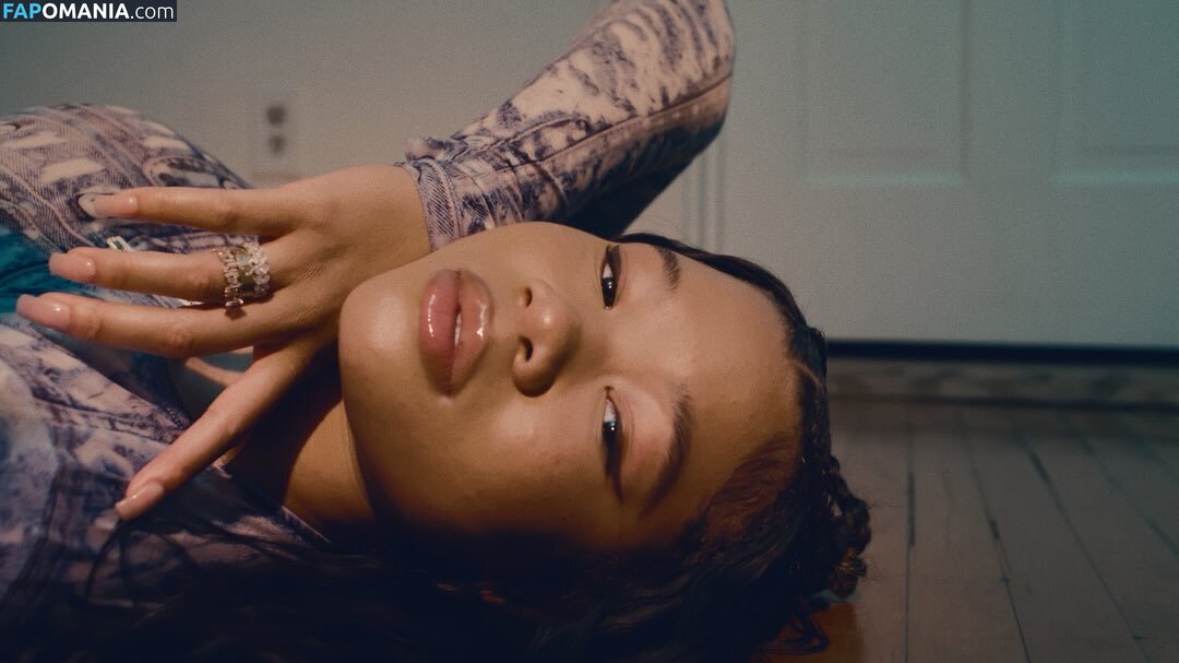 Storm Reid / stormikush / stormreid Nu OnlyFans  Photo fuitée #480