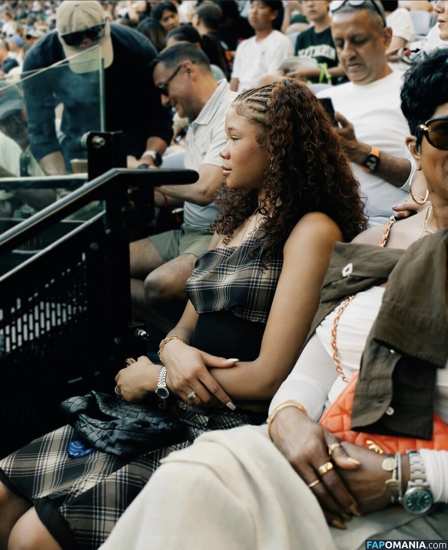 Storm Reid / stormikush / stormreid Nu OnlyFans  Photo fuitée #481