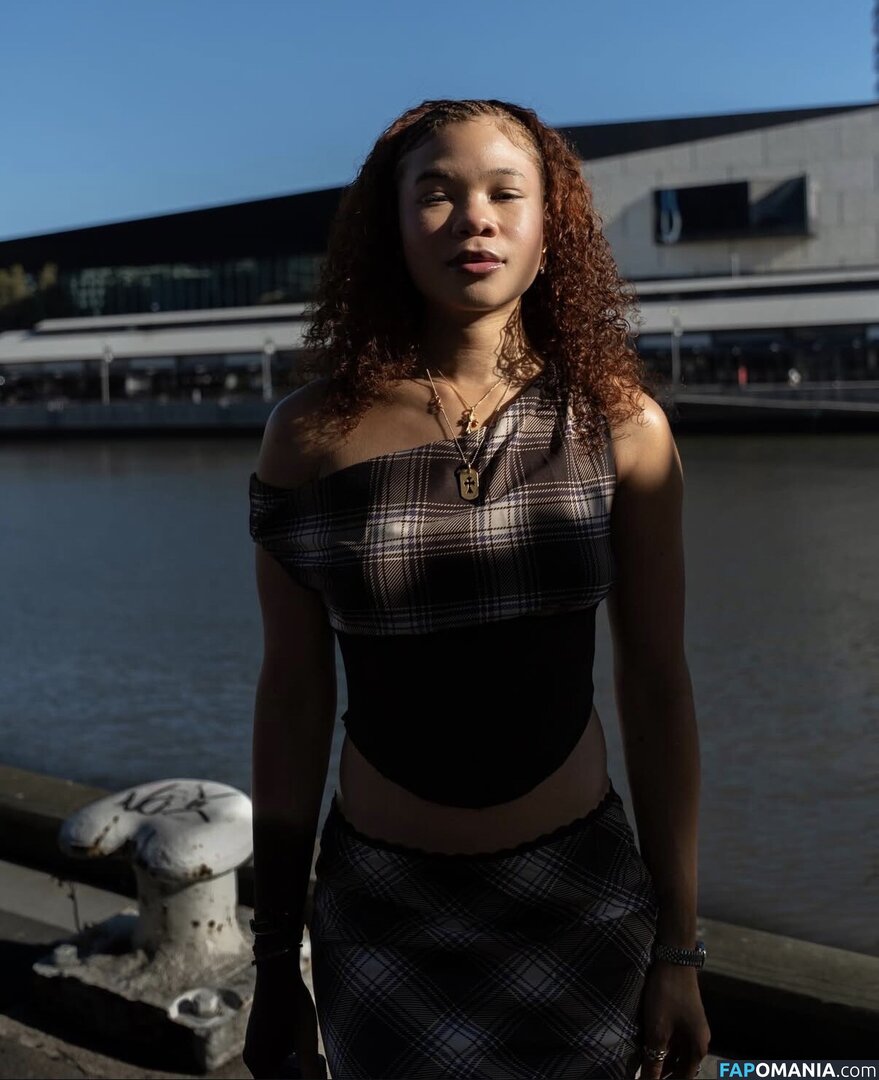 Storm Reid / stormikush / stormreid Nu OnlyFans  Photo fuitée #485