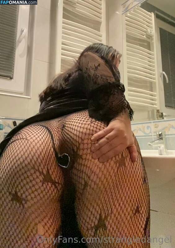 strangledangel Nu OnlyFans  Photo fuitée #7