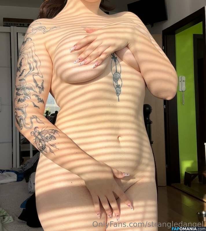 strangledangel Nu OnlyFans  Photo fuitée #18