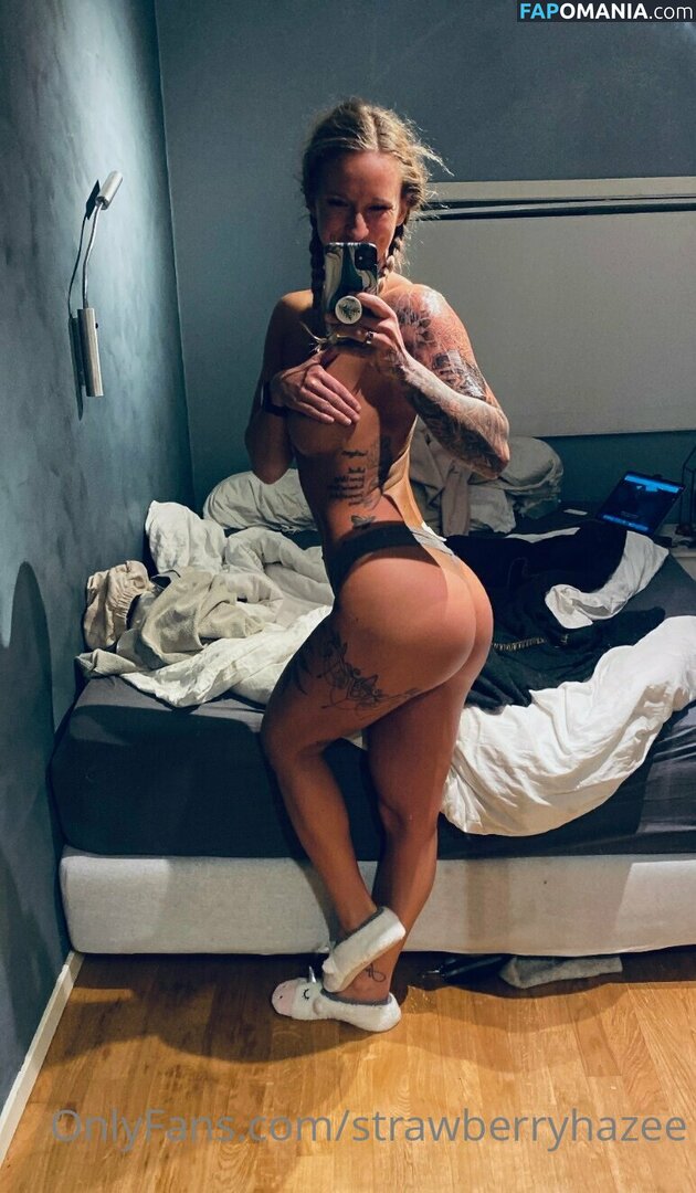 strawberryhazee Nu OnlyFans  Photo fuitée #5
