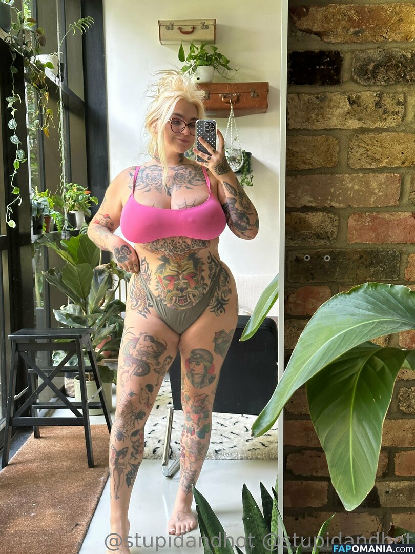 krispypinaham / stupiderandhotter Nu OnlyFans  Photo fuitée #6