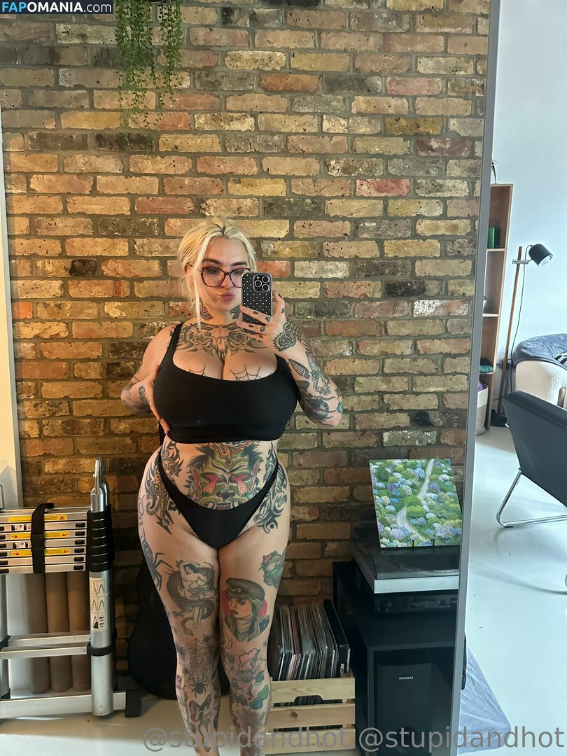 krispypinaham / stupiderandhotter Nu OnlyFans  Photo fuitée #8