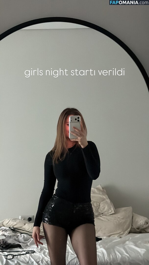 Su Balcı / sublcc Nu OnlyFans  Photo fuitée #4