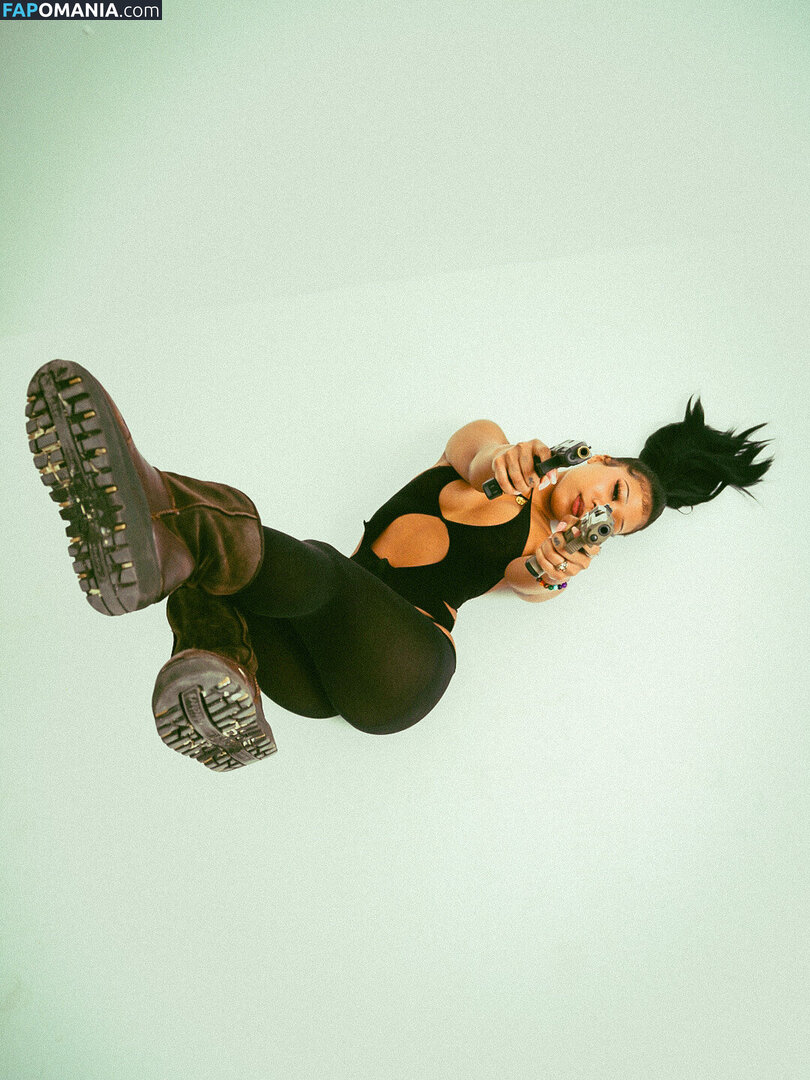 SUKIIBABY / Sukibaby / singsukibaby Nu OnlyFans  Photo fuitée #36