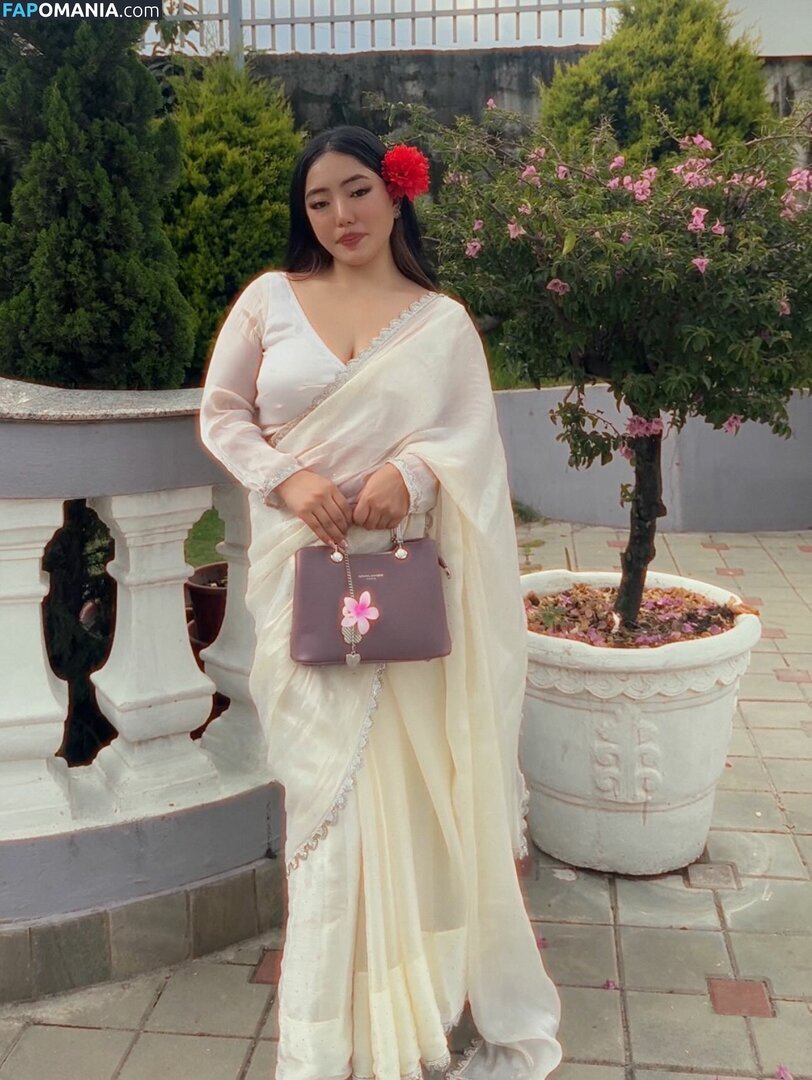 Sumeria / sumeria_sunuwar Nu OnlyFans  Photo fuitée #3