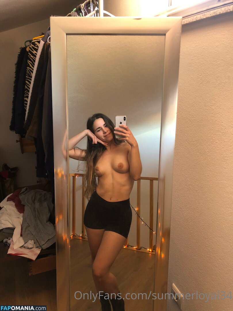 onlyariiiii / summerloyal34 Nu OnlyFans  Photo fuitée #2