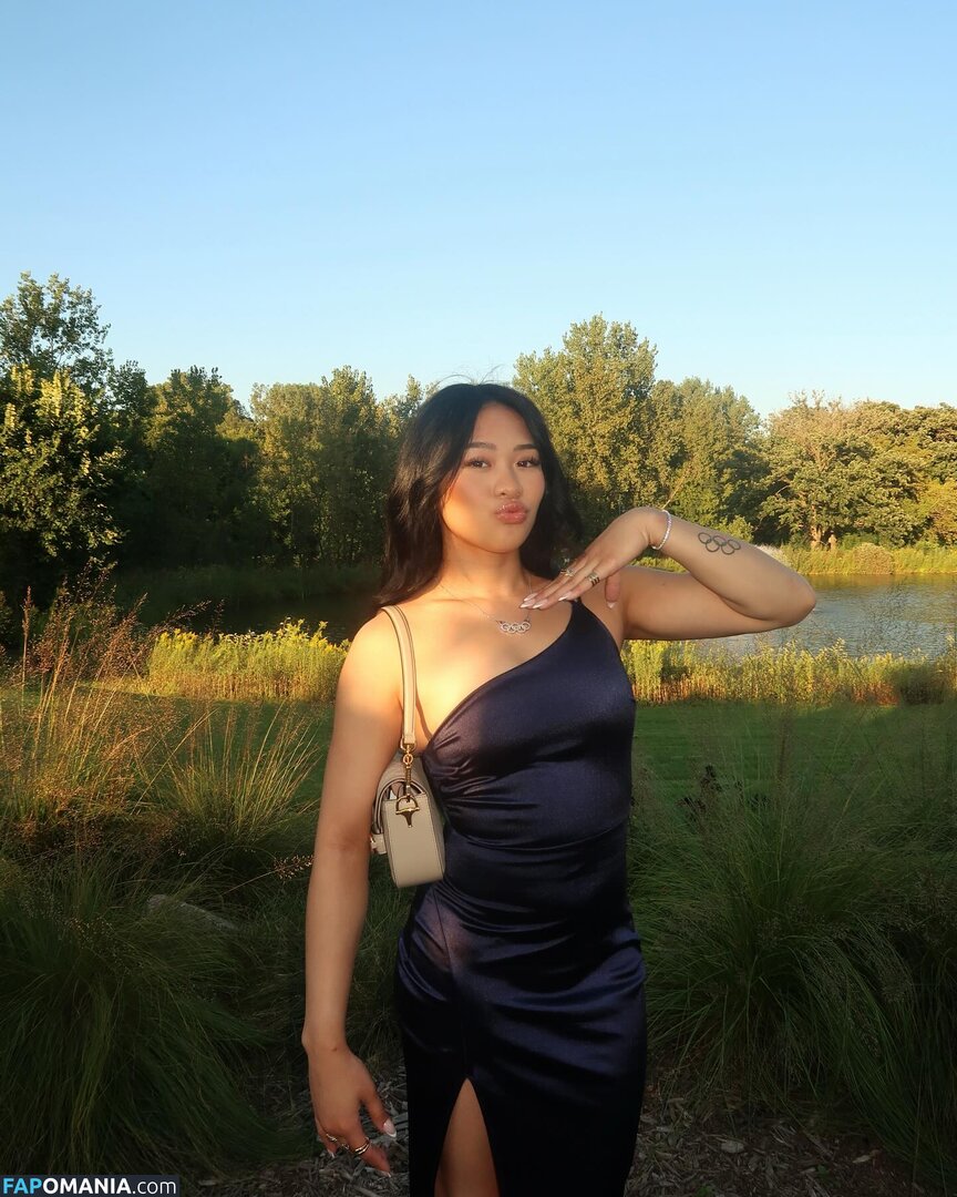 Suni Lee / sunisalee / u144353206 Nu OnlyFans  Photo fuitée #20