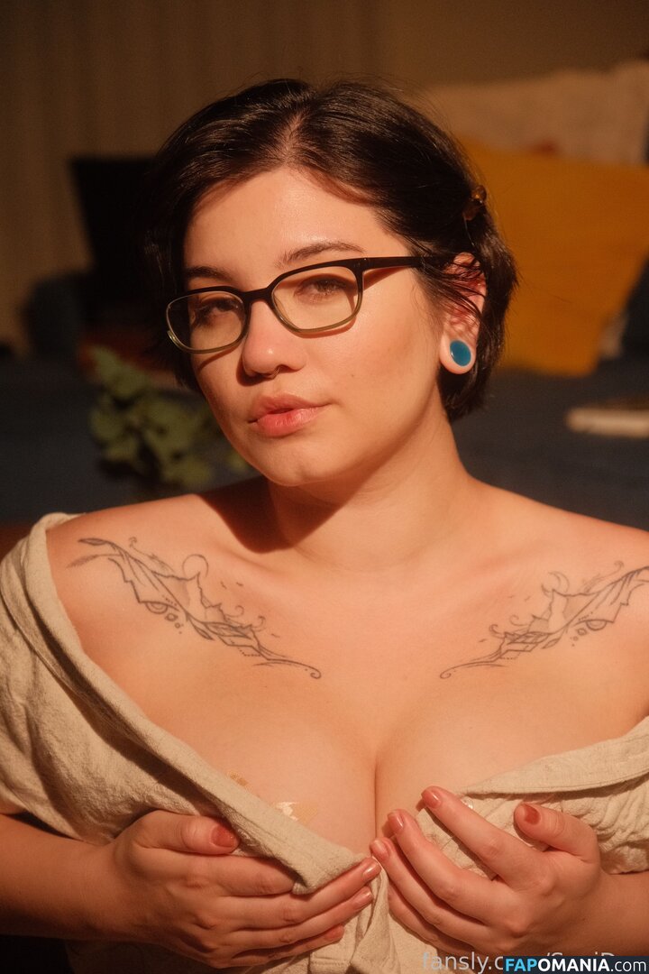 SuniDey / sunidey_ Nu OnlyFans  Photo fuitée #307