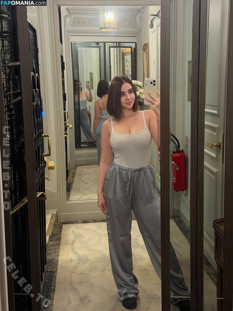 Suzanna Joy  / enjoy.suzanna / joysuzanna Nu OnlyFans  Photo fuitée #38