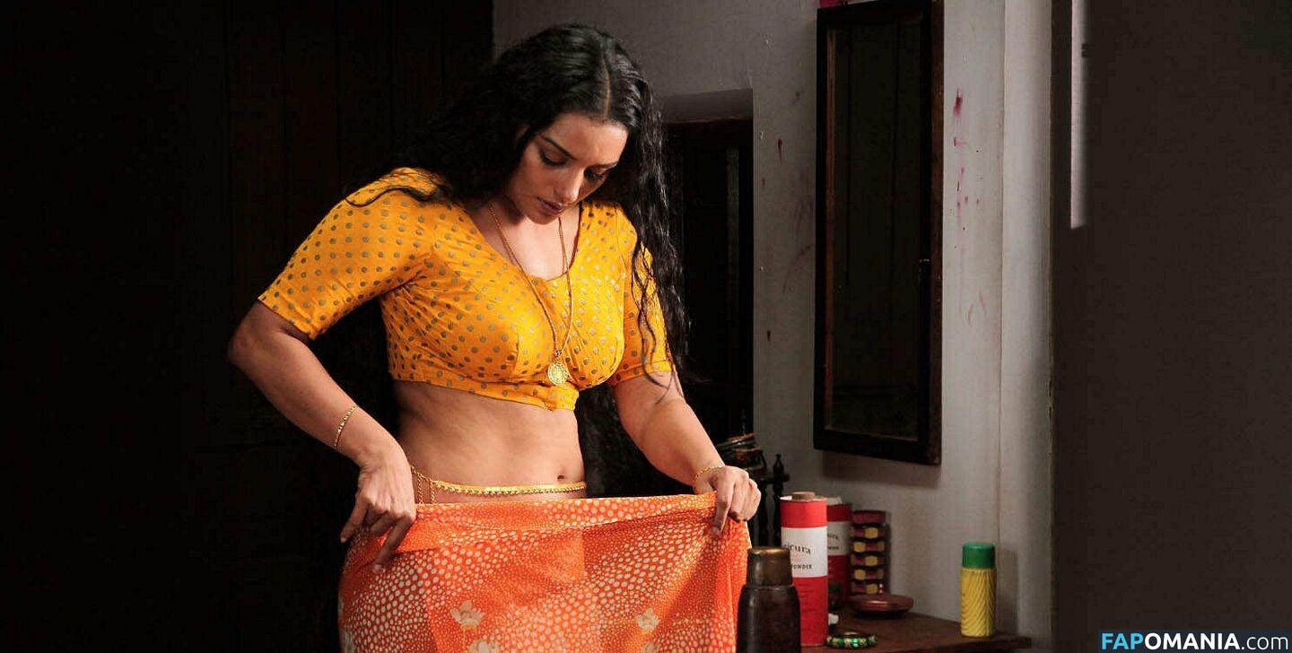 Swetha Menon Nu OnlyFans  Photo fuitée #5