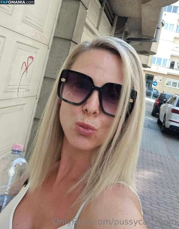 SwingerMom / pussycat_mom Nu OnlyFans  Photo fuitée #3